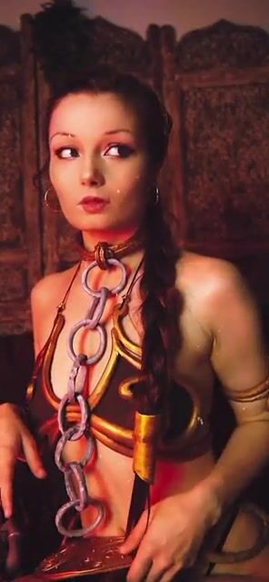 Pixiecat as Slave Leia