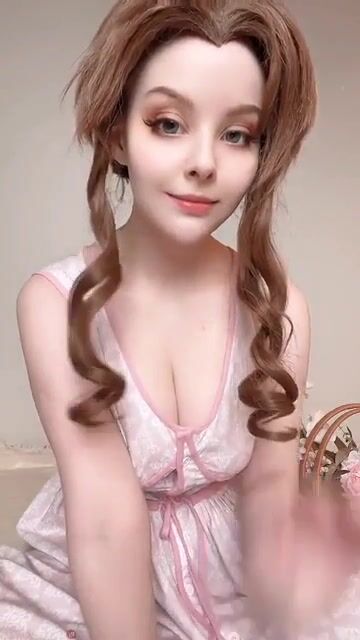 Helly Valentine cosplaying as Aerith